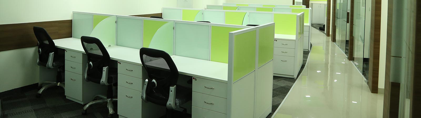 Affordable Office Workstations in Delhi NCR, India